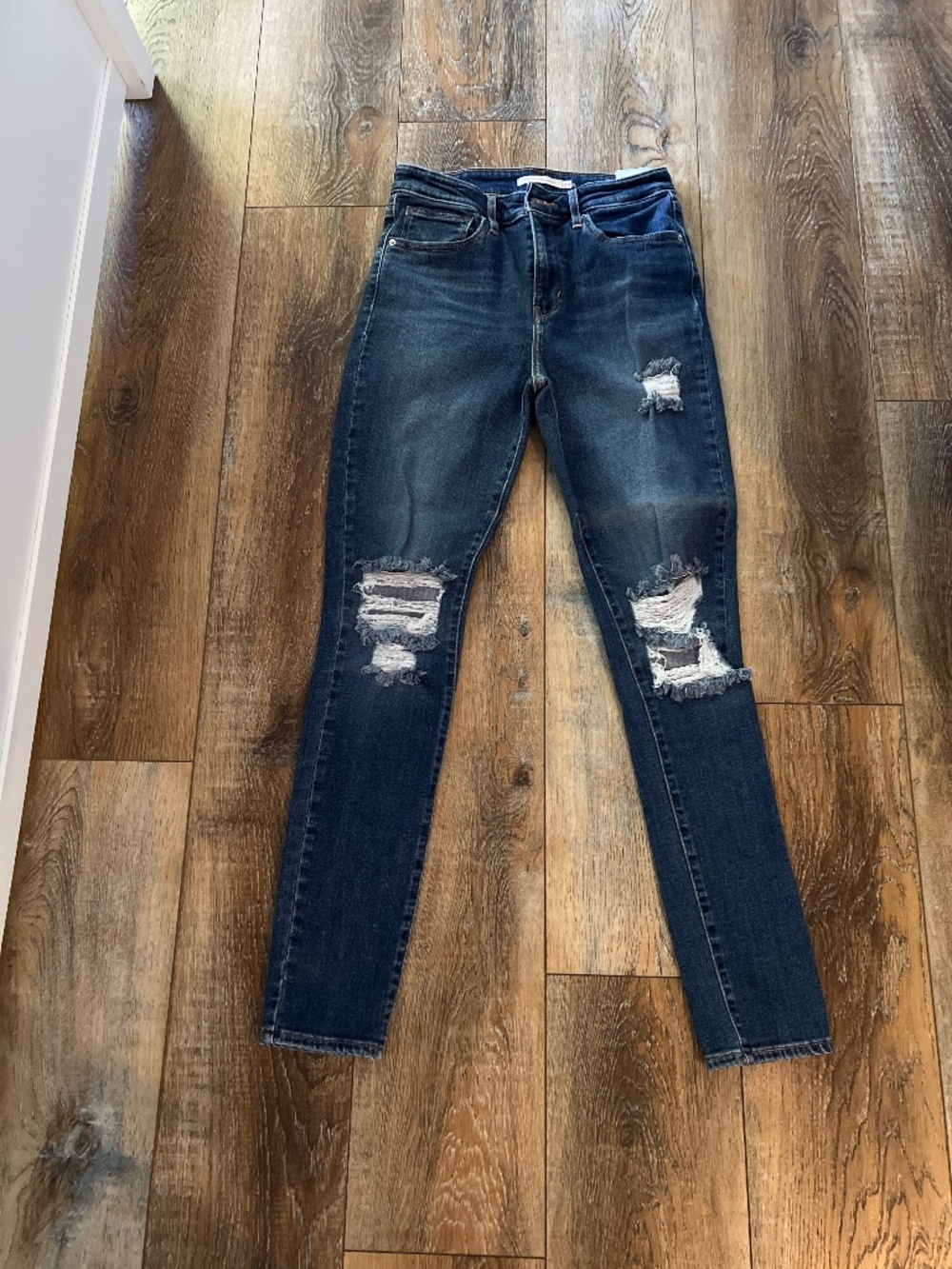 Levi jeans